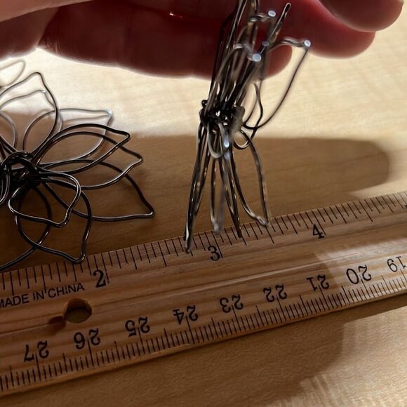 Flower Novelty Earrings - Picture 3 of 3